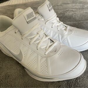 Nike Ring Leader Sneakers